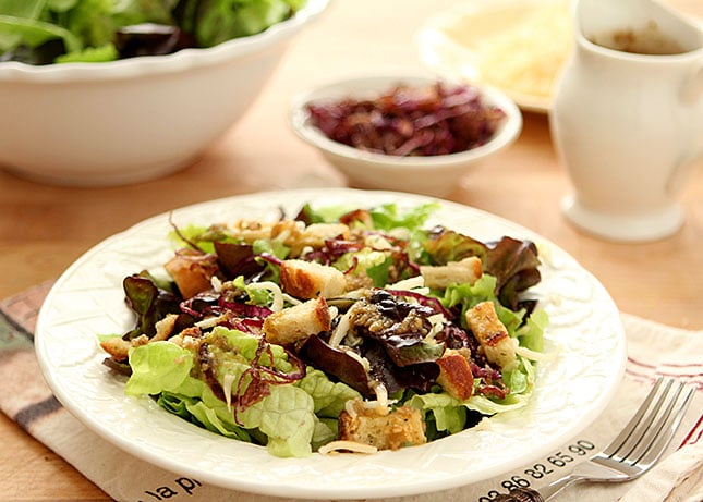 Mixed Greens Salad with Warm Roasted Garlic Dressing from @everydayum