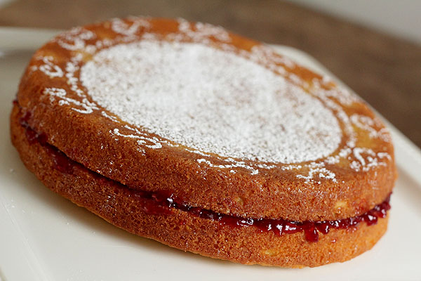 Almond Cake with Raspberry Jam