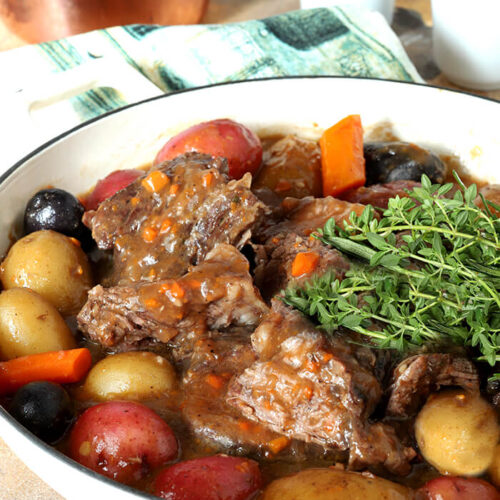 Pot Roast with Sherry, Rosemary, and Thyme