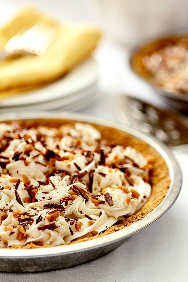 Caramel Banana Pie with Bourbon from @everydayum