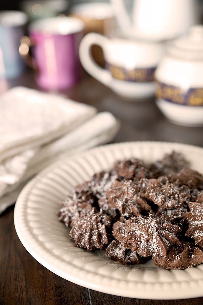 Chocolate Puffs from 'The Hamilton Cookbook'