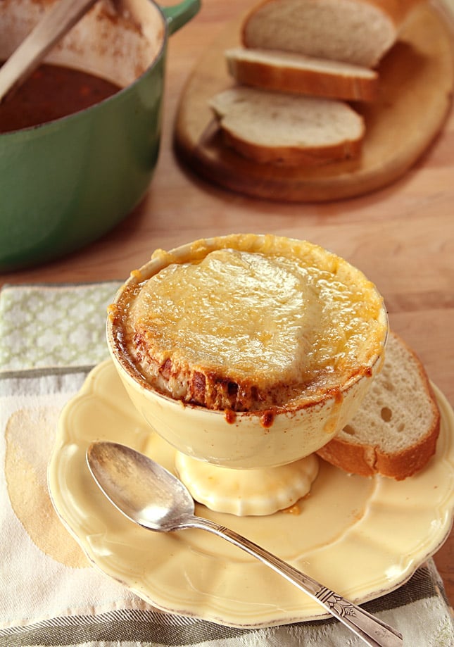 French Country Onion Soup with Short Ribs | @everydayum