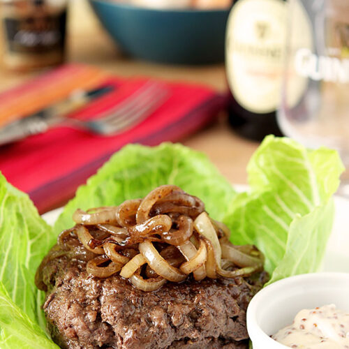 Gorgonzola and Mozzarella Cheese Stuffed Burger