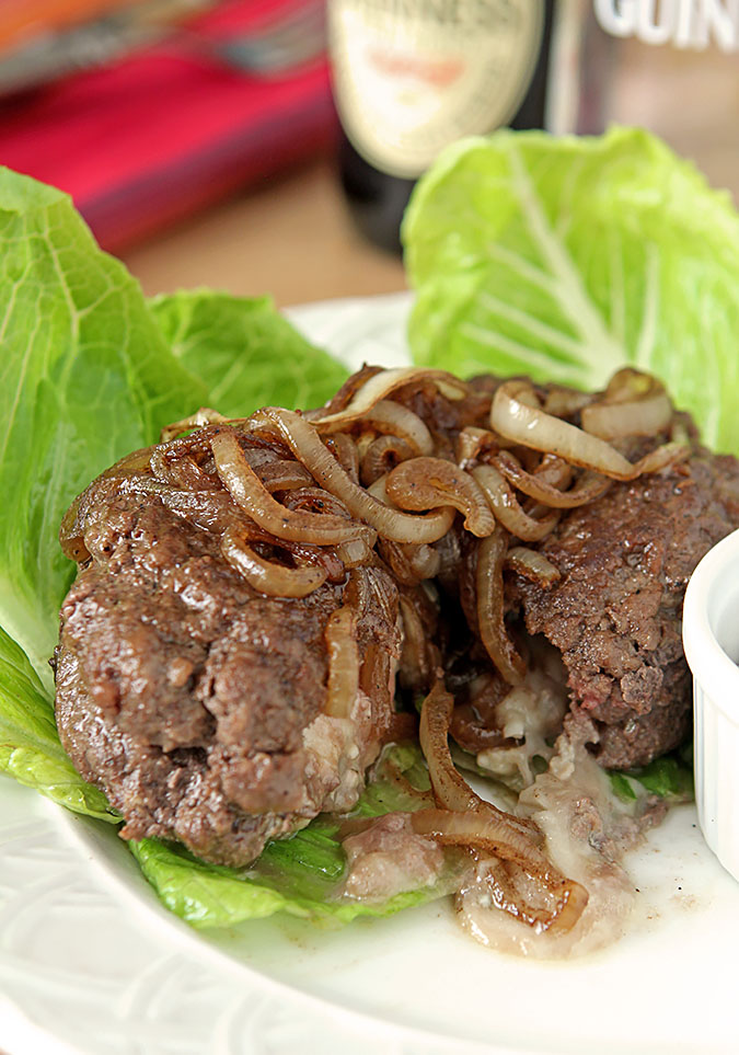 Gorgonzola and Mozzarella Cheese Stuffed Burger