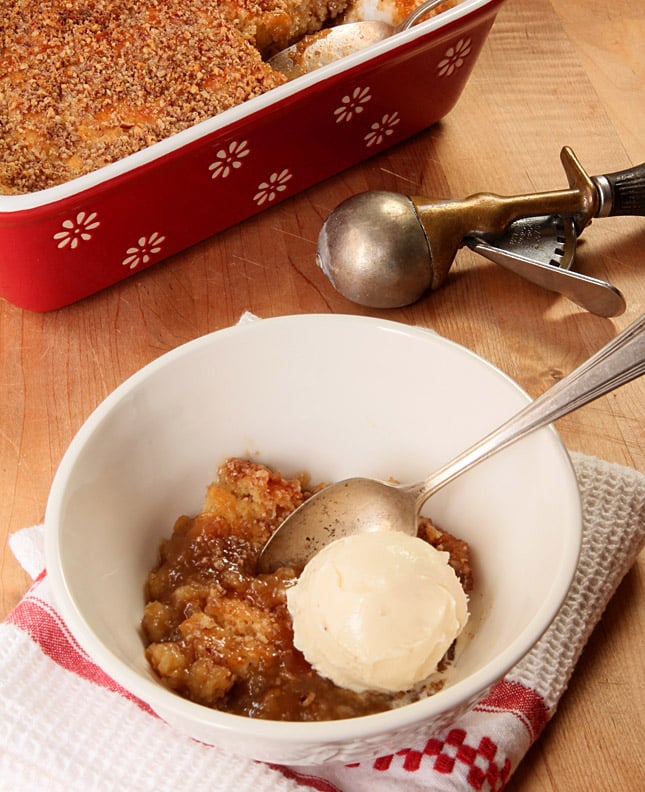 Maple Bourbon Banana Pudding Cake