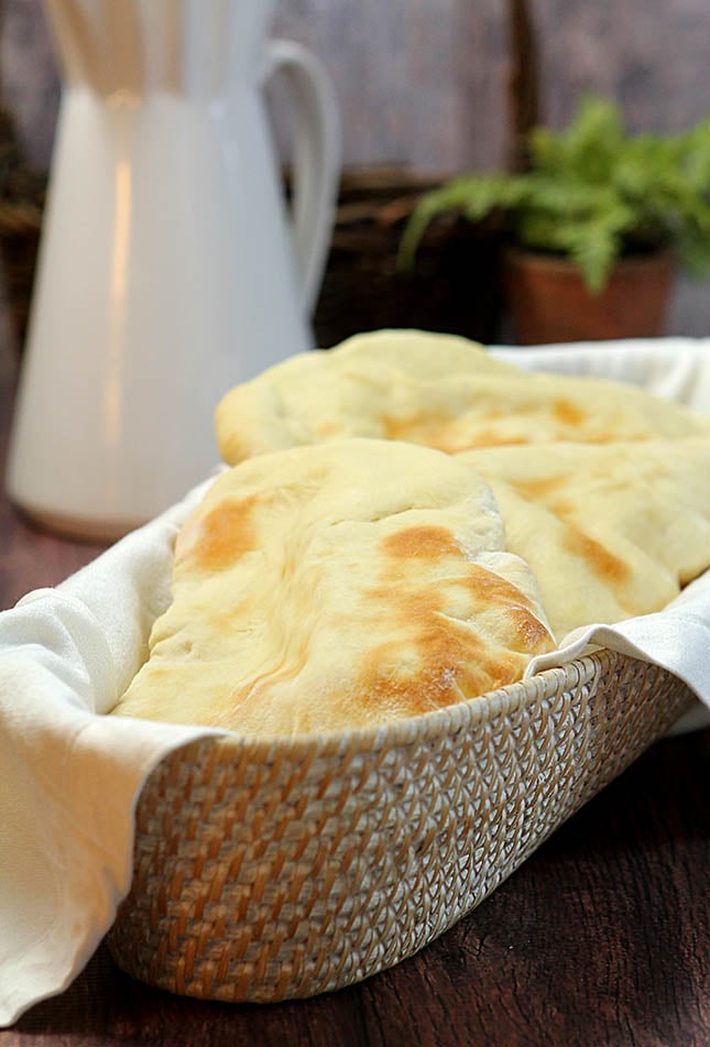 Homemade Naan - An Indian Flatbread from @everydayum