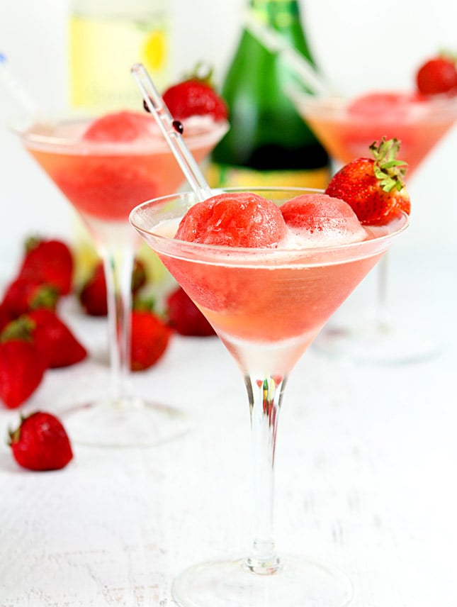 Sparkling Strawberry Sorbet | @everydayum