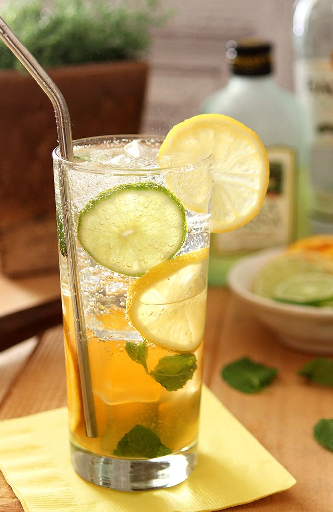 Winter Citrus Mojito with Liimoncello